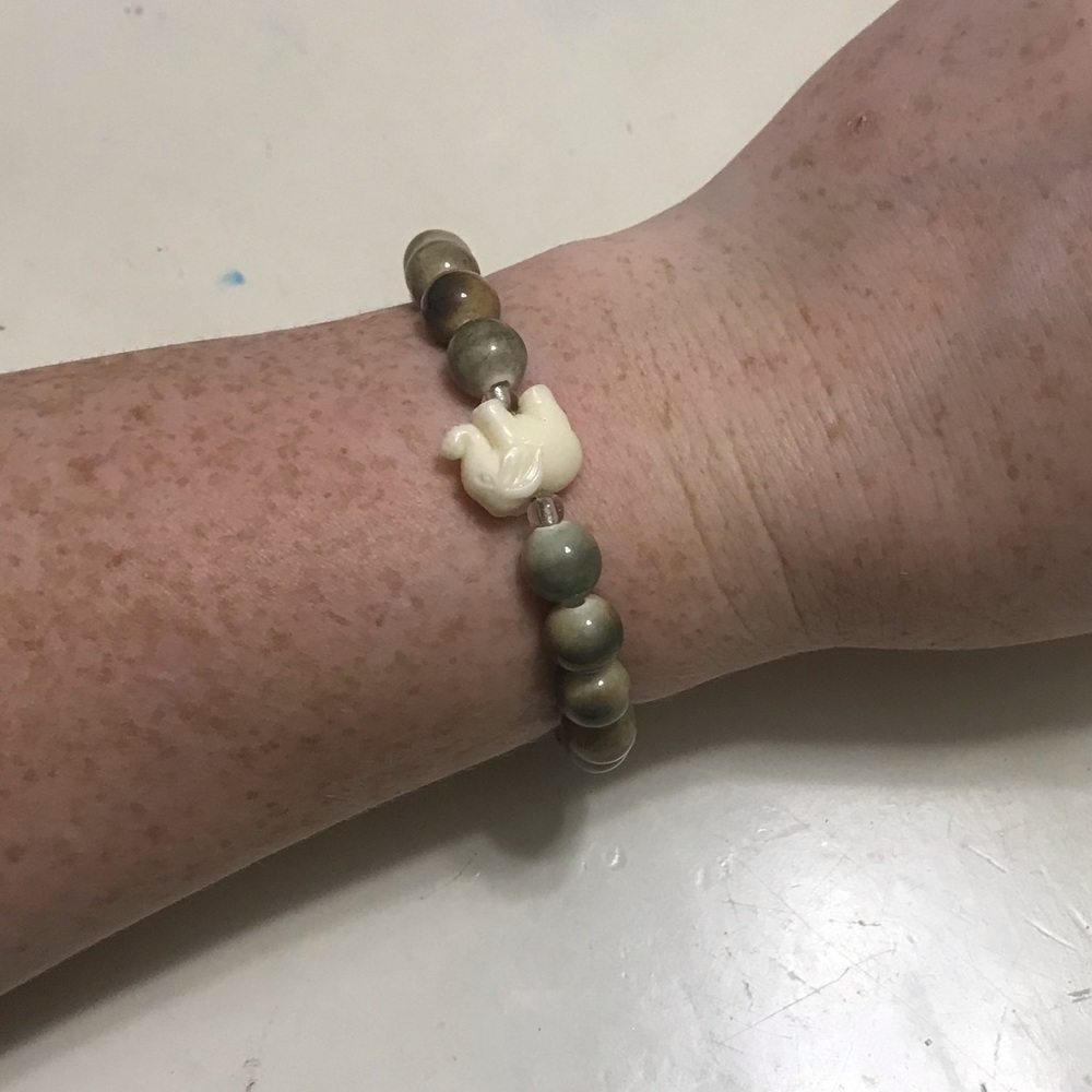 NWOT stackable stretch bracelets with elephant